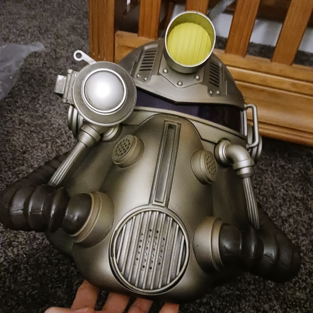 Fallout 76 power armor helmet